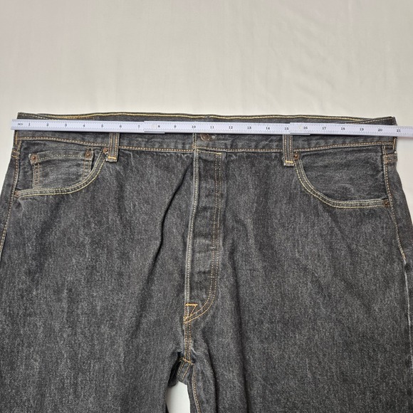Levi Strauss 501 Jeans Mens W42 L29 (hemmed) Dark Wash Button Fly Straight Leg - Picture 4 of 16